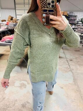 Relaxed Olive V-Neck Women's Sweater